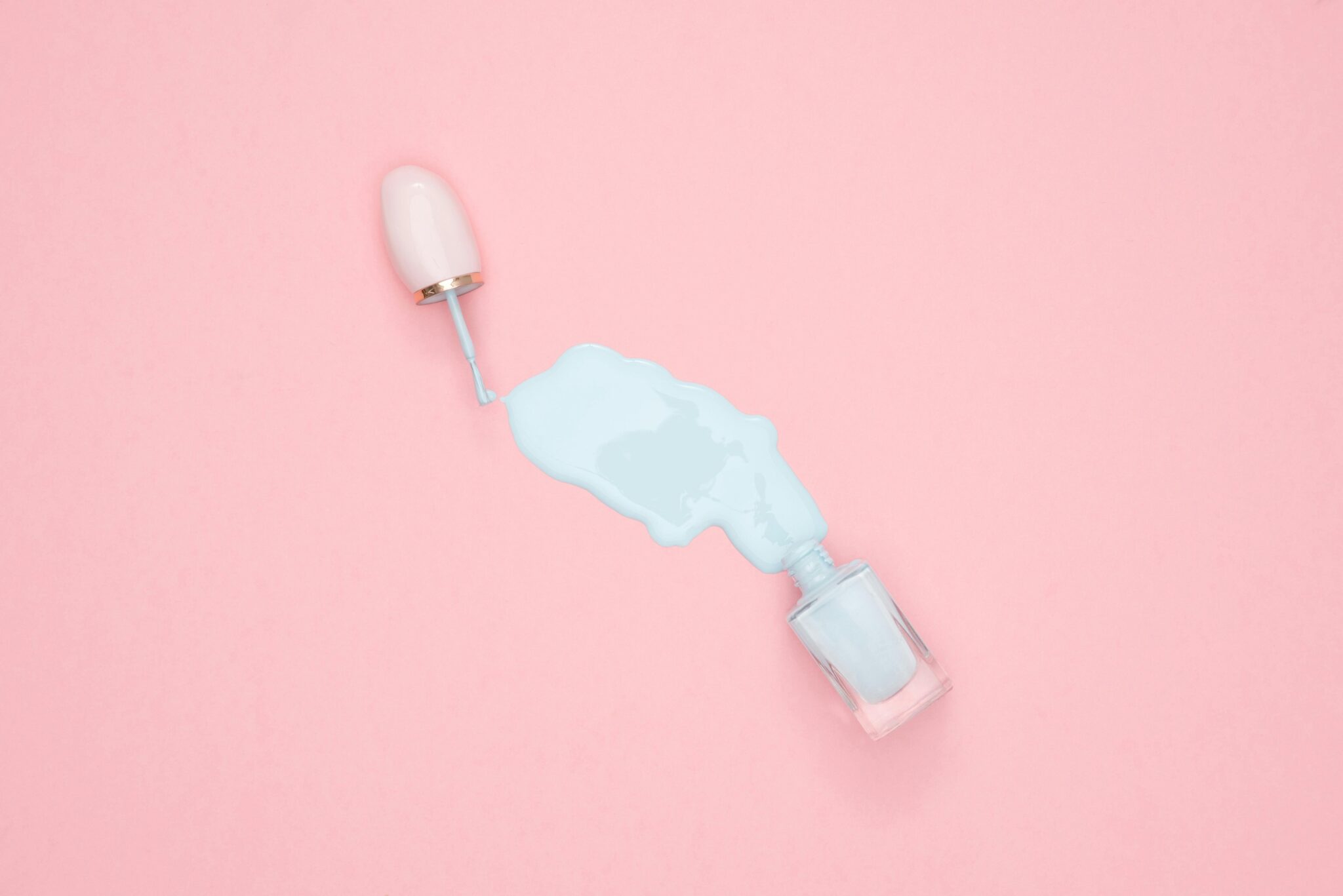 Best Tips for a Long Lasting Natural Manicure